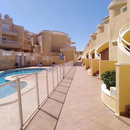 Apto. Pina De Mar * Costa Adeje (Tenerife)