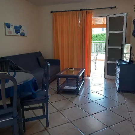 Apto. Pina De Mar Apartment *